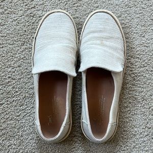 Toms Parker Slip On Sneakers in Natural - Size 7.5